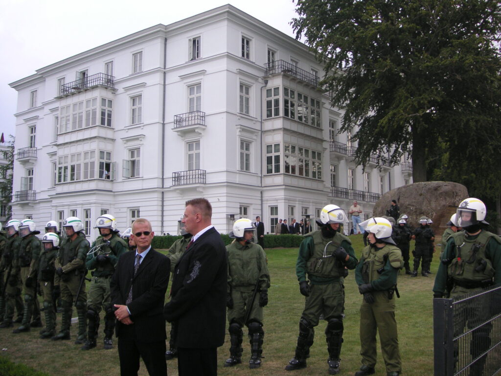 Gipfel des Sicherheitswahns – Politik, Protest und Polizei beim G8-Gipfel 2007